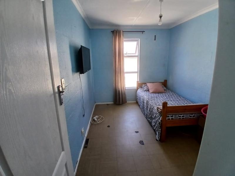 3 Bedroom Property for Sale in Rocklands Western Cape